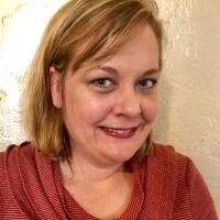 Evelyn Creekmore Healthgrades Contributor