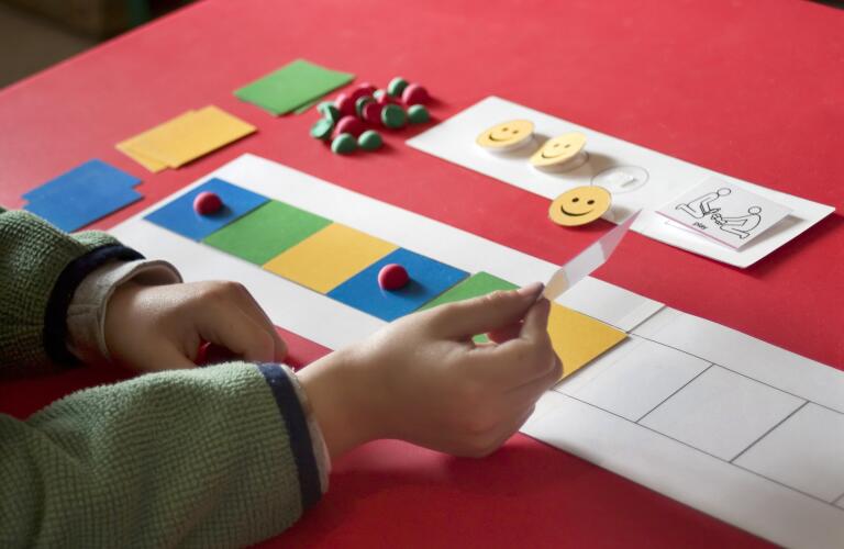child-working-with-developmental-therapy