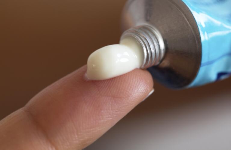 How Women With Diabetes Can Reduce Risk of Yeast Infections How Women With Diabetes Can Reduce Risk of Yeast Infections