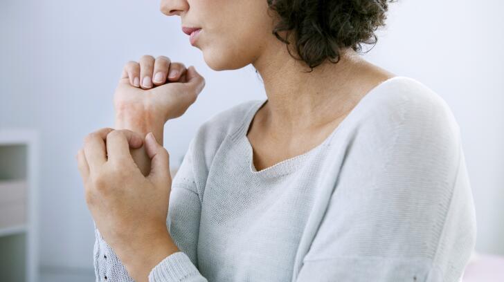 Shingles Information 7 Mistakes People With Shingles Make Symptoms of internal shingles are related to the affected internal organ. 7 mistakes people with shingles make
