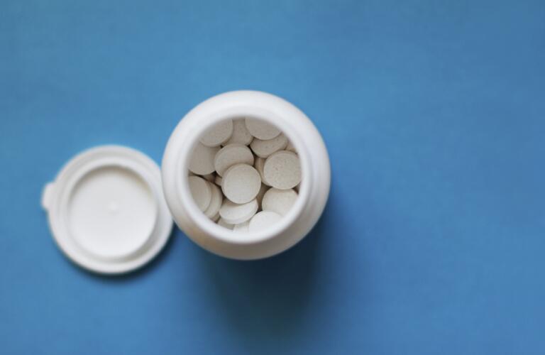 aspirin bottle