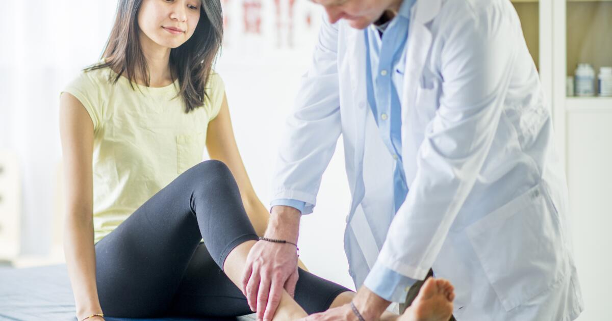 When To See A Doctor For Swollen Ankles