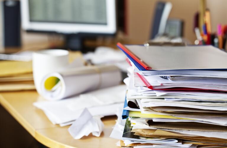 messy desk