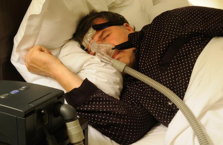 7 Tips For Sleeping With A Cpap Machine