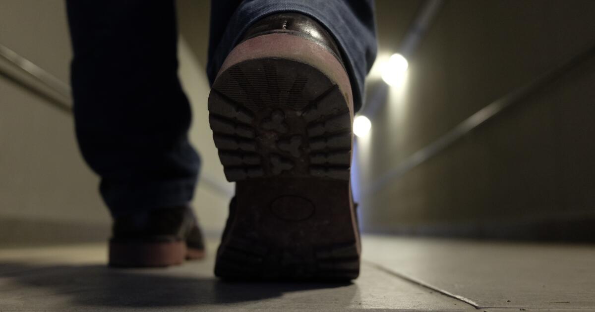 The 6-Minute Walk Test (6MWT) for People With COPD or ...