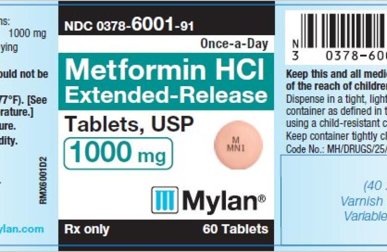 what does metformin extended release do