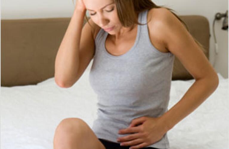 hc_ic_woman_stomach_pain