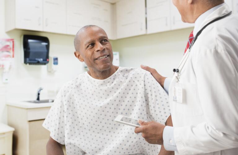 patient-looking-up-at-doctor