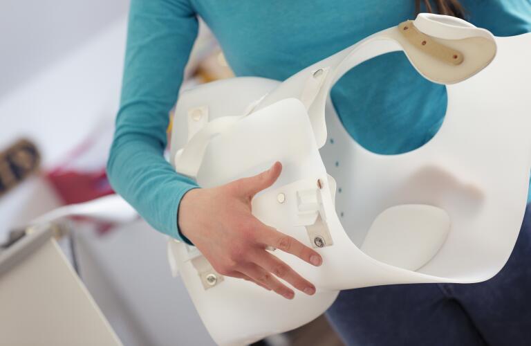 Scoliosis Treatment Options Scoliosis Braces Surgery