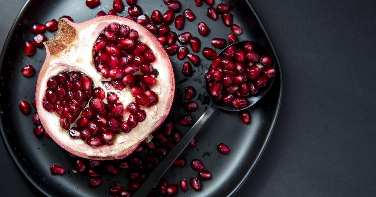 6 Surprising Health Benefits of Pomegranates
