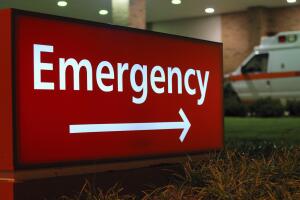 Emergency Treatment For Heart Attack When To Call 911