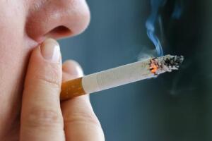 Negative Effects Of Smoking From Head To Toe Healthgrades Com