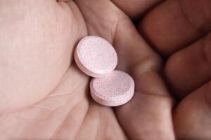 Acid Reflux What To Do When Antacids Stop Working Healthgrades Com acid reflux what to do when antacids