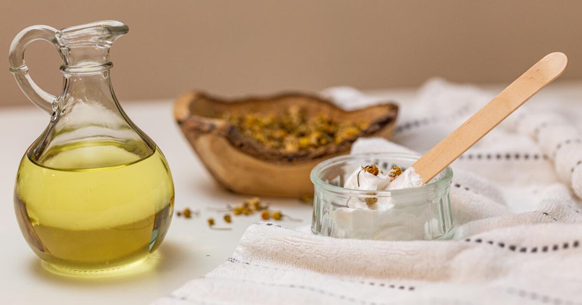 When Should You Take Castor Oil? Benefits & Uses When Should You Take Castor Oil? Benefits & Uses