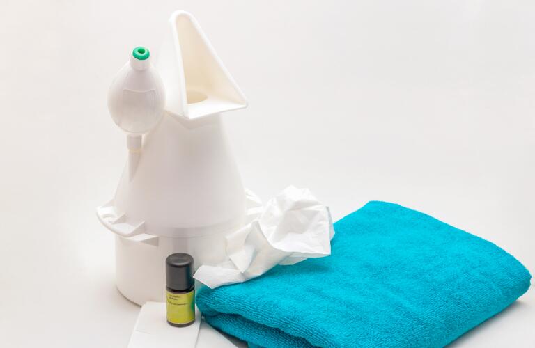 Vaporizer vs. Humidifier: Differences & When to Use Each Vaporizer vs. Humidifier: Differences & When to Use Each