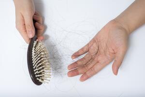 Coping With Hair Loss With Hypothyroidism Healthgrades Com